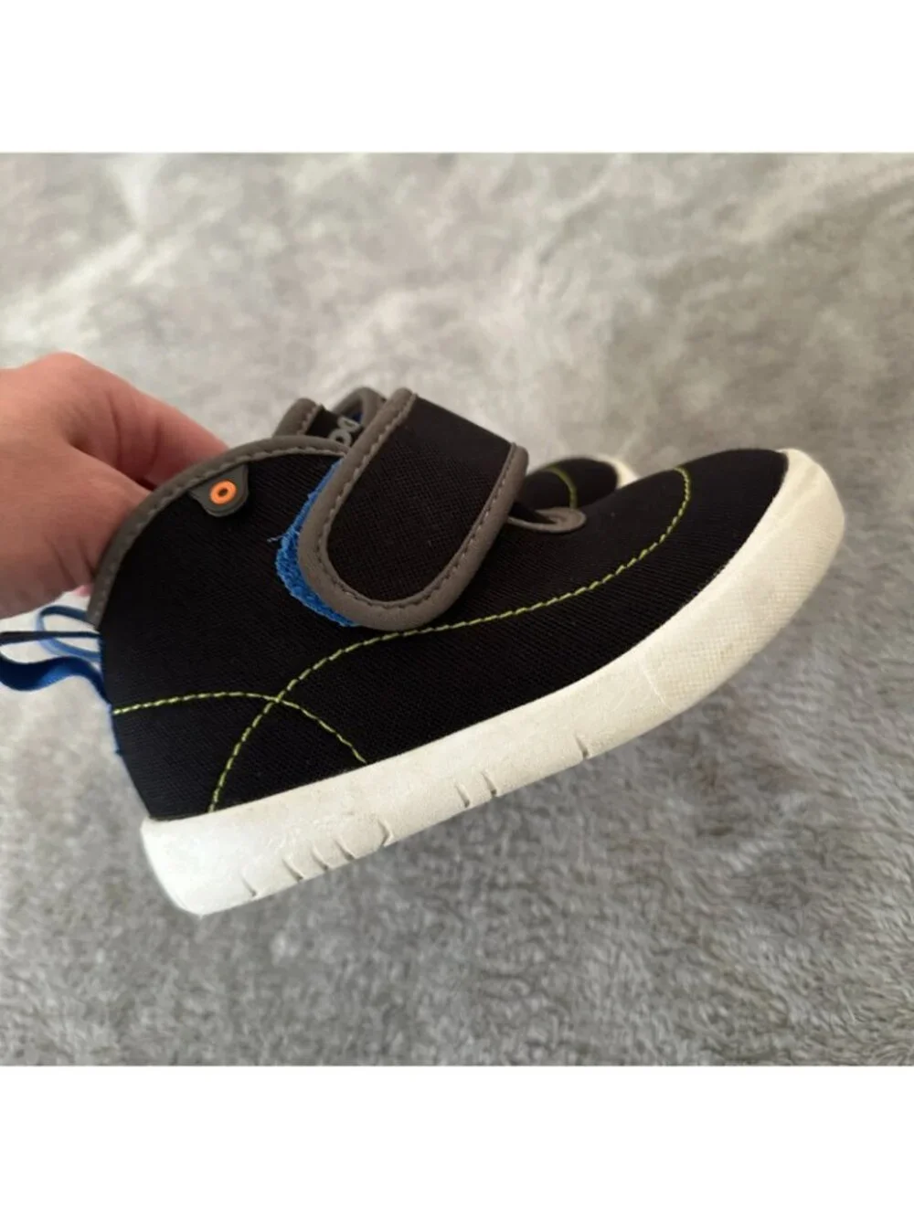 Bogs Kickr Mid Black Shoes Kids Toddler size 9